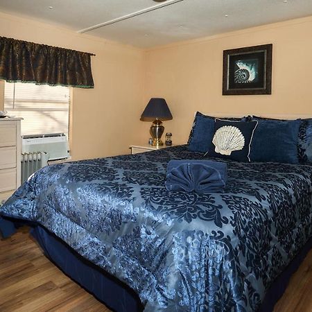 Room In Bb - Pleasant Days Bb Tropical Master Suite Homosassa Exteriér fotografie